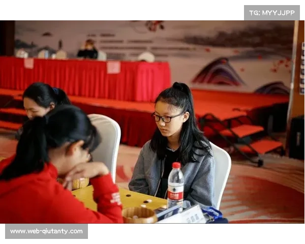 冯韵嘉细微优势胜徐海哲，杭州德比现官子决胜